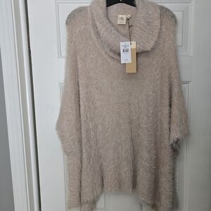 White Crow sweater size L